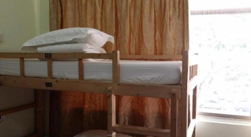Hostel Traveller@sg *