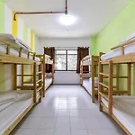 Traveller@Sg Hostel