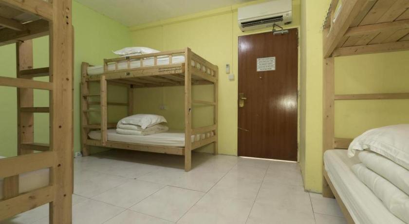 Traveller@sg Hostel *