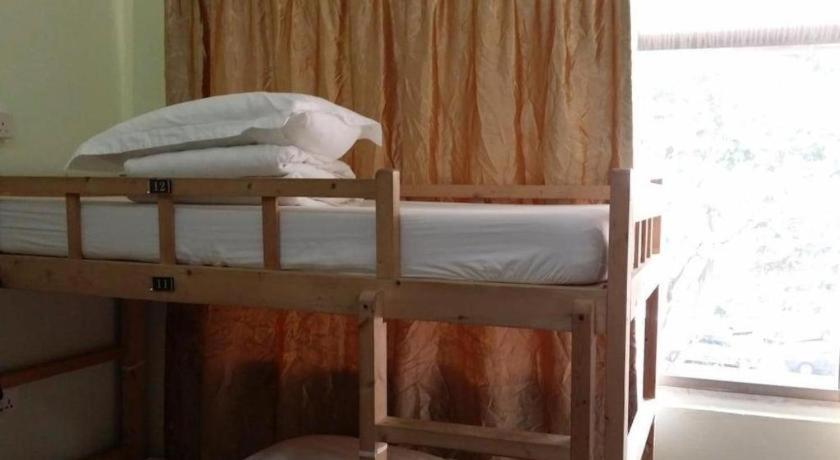 Hostel Traveller@sg *